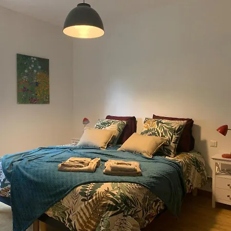 بيت للعطل L Echappee, Maison Au Bord De L Eau Saint-André-de-Roquepertuis
