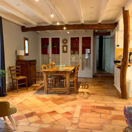 L Echappee, Maison Au Bord De L Eau